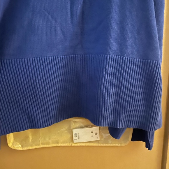 Loft Turtleneck Oversized sweater - Picture 2 of 6